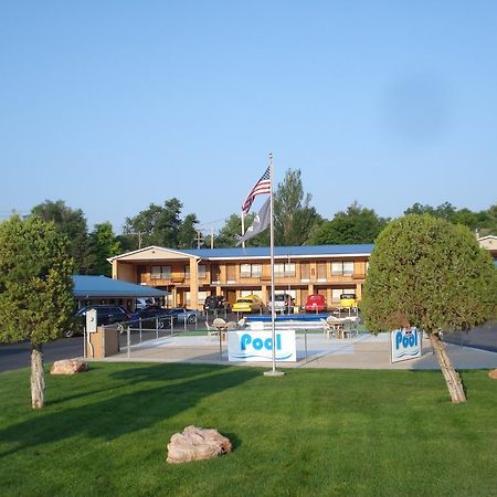 הוט ספרינגס Hills Inn מראה חיצוני תמונה