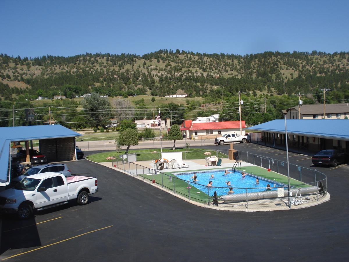 הוט ספרינגס Hills Inn מראה חיצוני תמונה